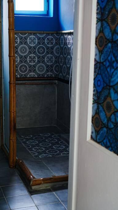 Sahara Studio With Shared Bathroom In City Centre Bratislava Exterior photo